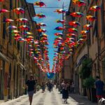 Pietrasanta - Foto di Jullie Sofiana: https://www.pexels.com/it-it/foto/citta-strada-colorato-scenico-11406897/