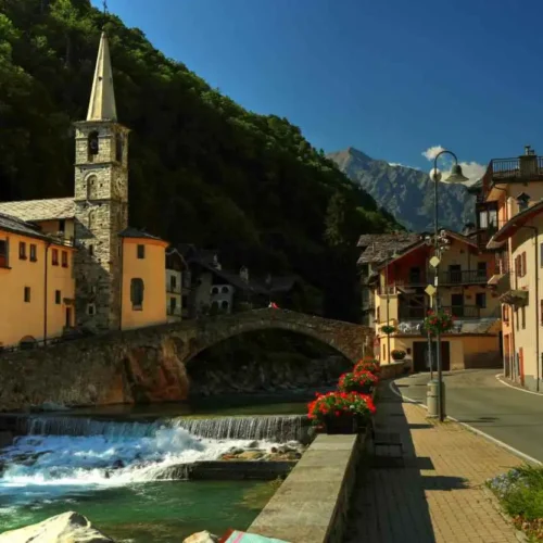 Fontainemore: il borgo alpino tra storia e natura